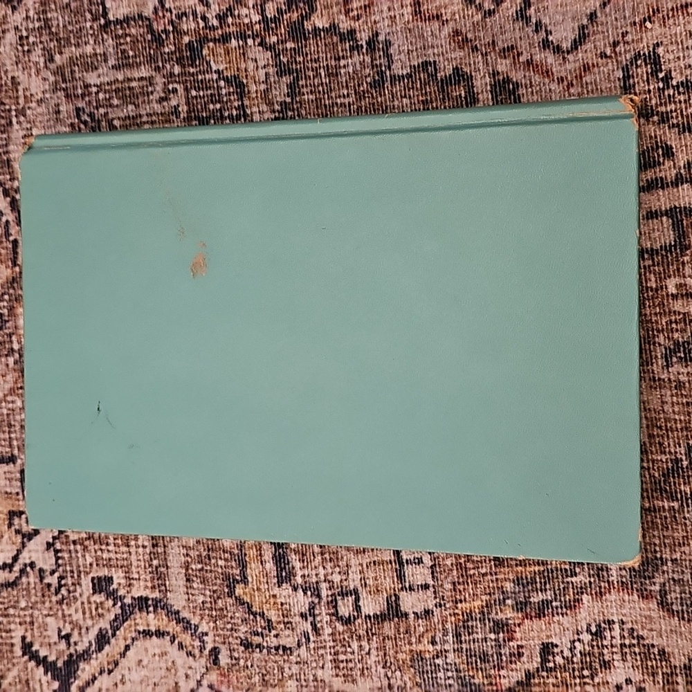 SALE! 1951 Edition Of Agatha Christie They Came To Baghdad - Picture 4 of 4